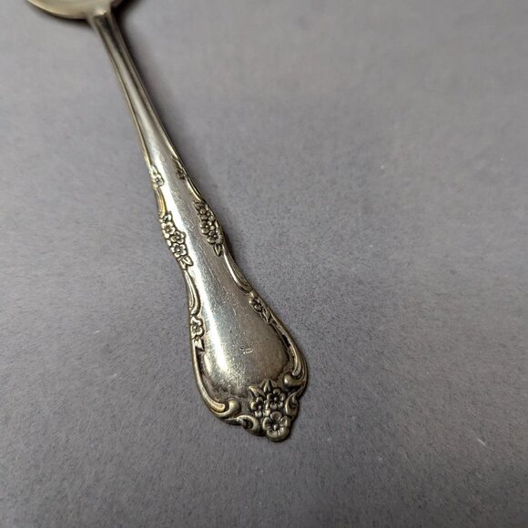 Antique ONEIDA COMMUNITY Oval Spoon - Picture 6 of 6